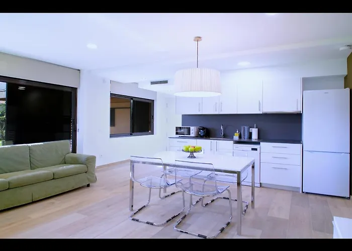 Forcadell Apartment *